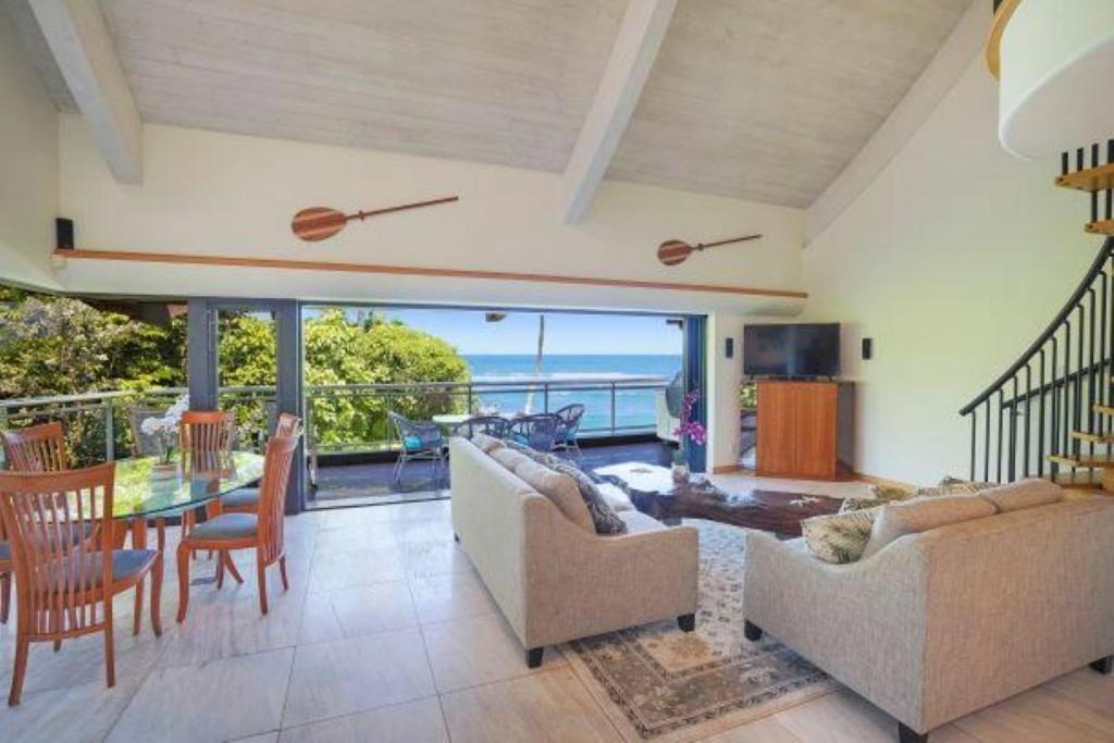 Luxury 2-Story Oceanfront Condo W/ Views & Pool Wailua  Buitenkant foto